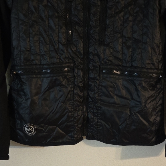 MICHAEL Michael Kors Black Quilted Jacket - Picture 5 of 6